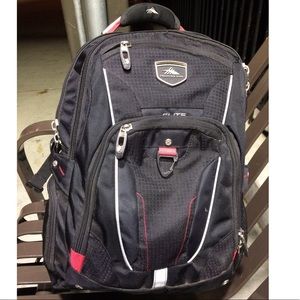 HIGH SIERRA ELITE BACKPACK